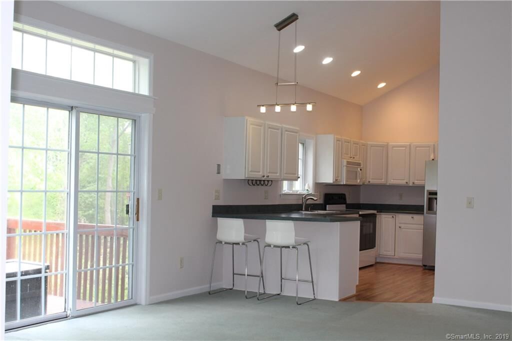 Property Photo:  291 Silverbrook Road 2  CT 06477 