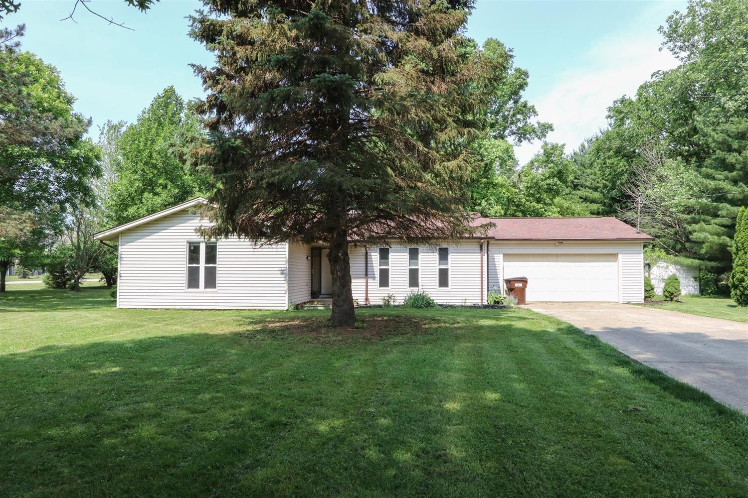 Property Photo: 4977 Cox Smith Road OH 45040