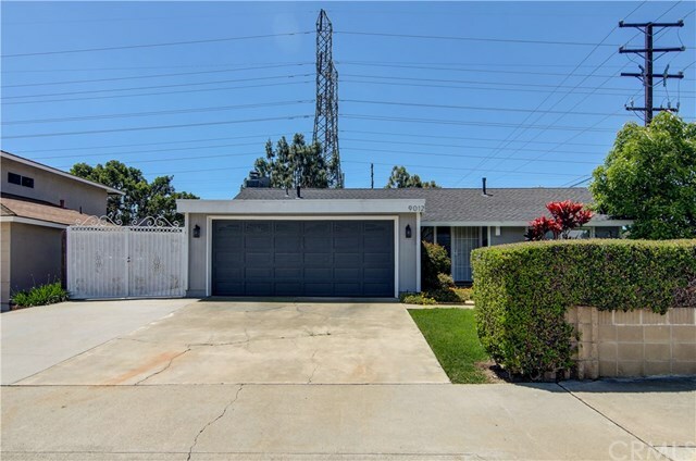 Property Photo:  9012 Hyde Park Drive  CA 92646 