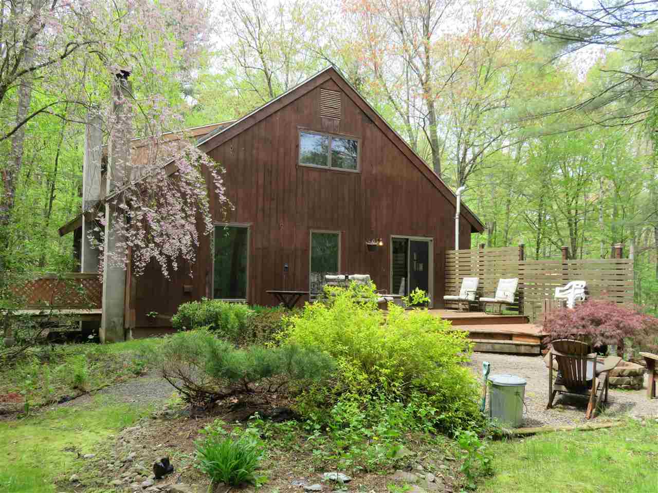 Property Photo: 7 Cunningham Drive NH 03038