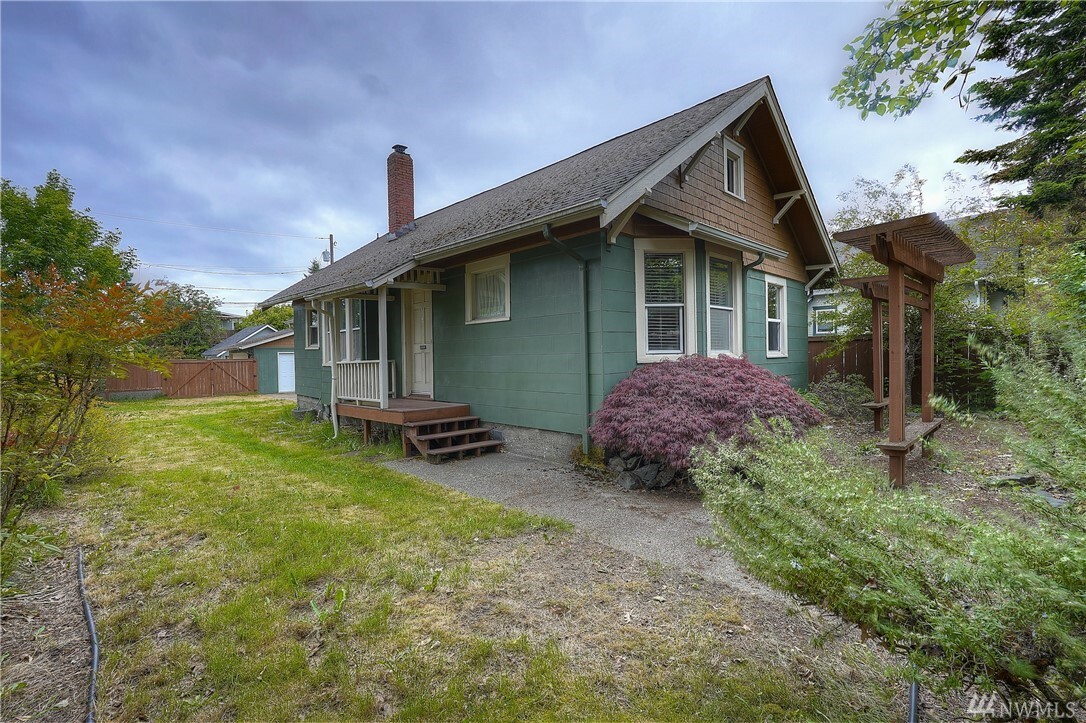 Property Photo:  2909 N 7th St  WA 98406 