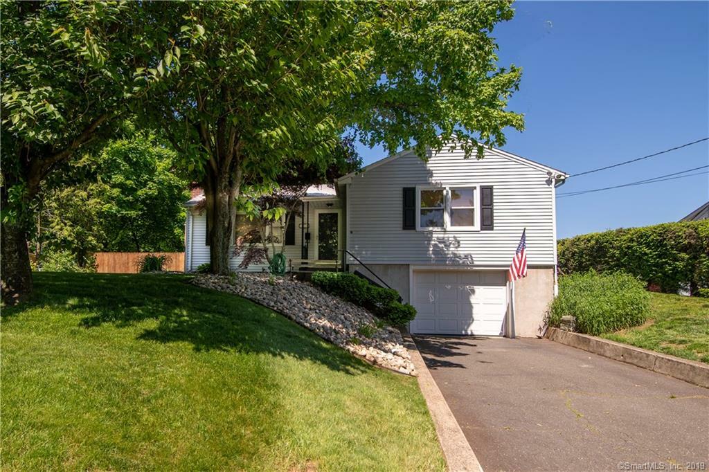 Property Photo: 174 Oak Street CT 06489