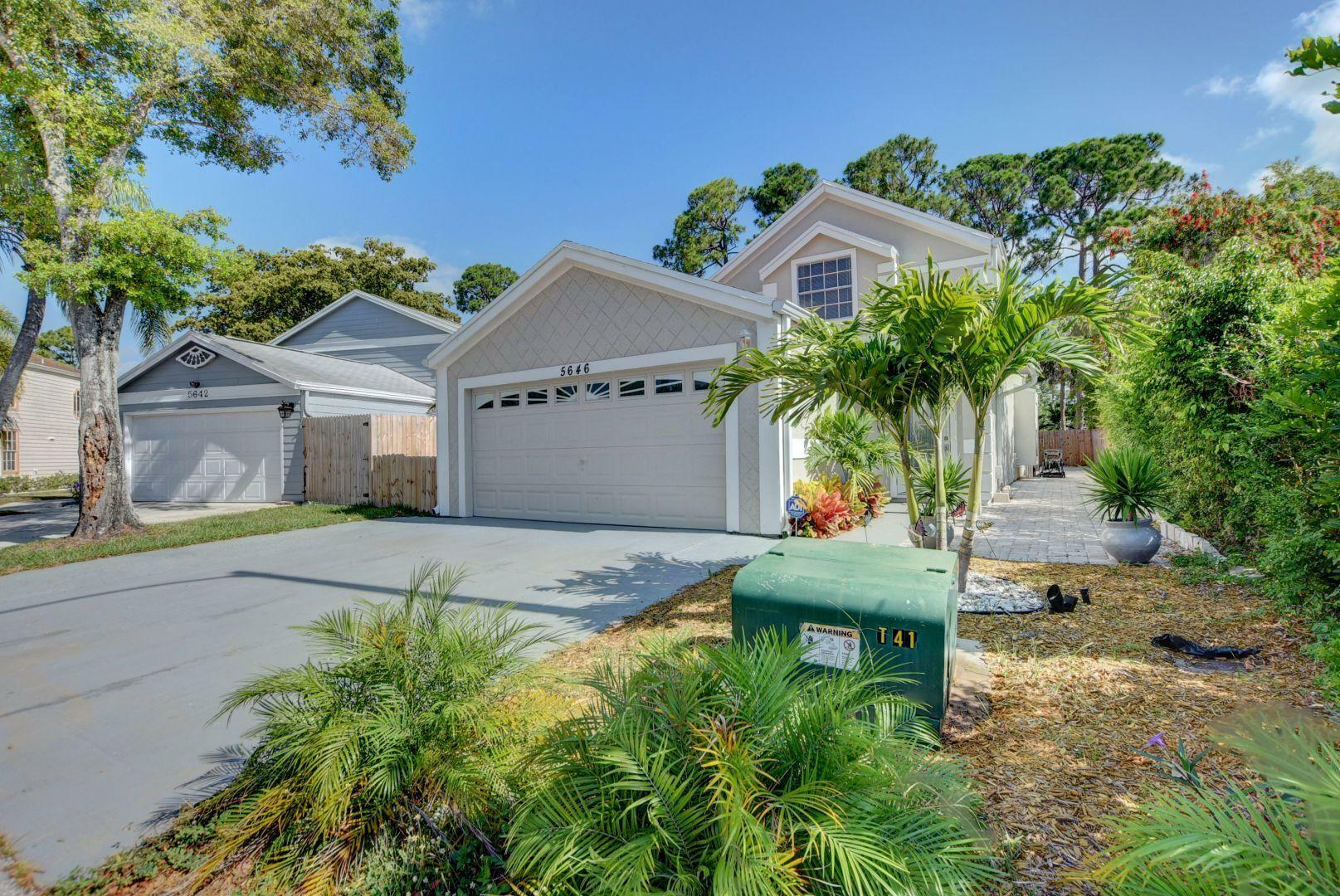 Property Photo:  5646 Dewberry Way  FL 33415 