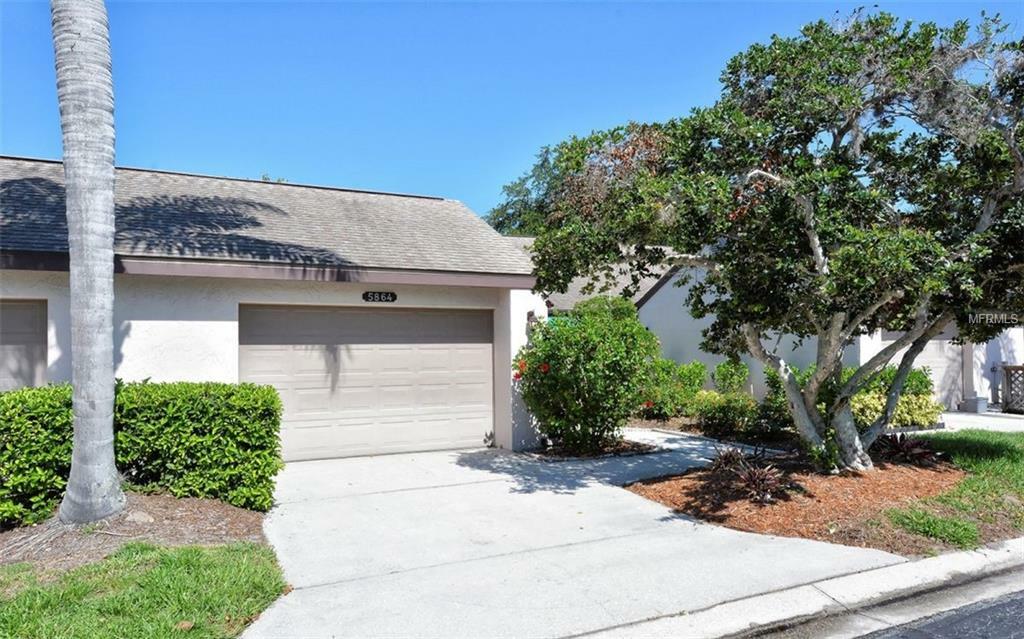 Property Photo:  5864 Clubside Drive  FL 34243 