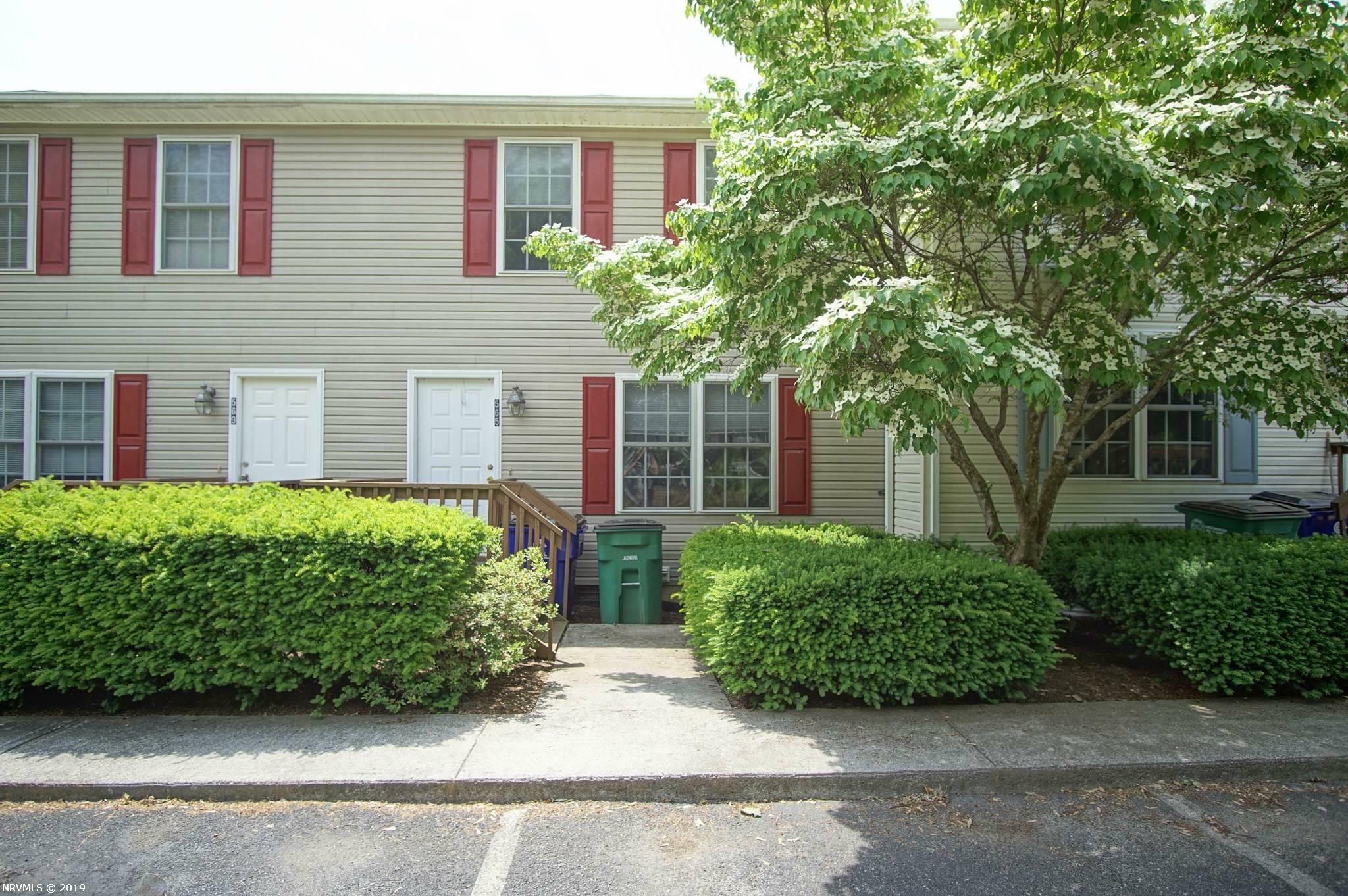 Property Photo:  565 School Lane  VA 24073 