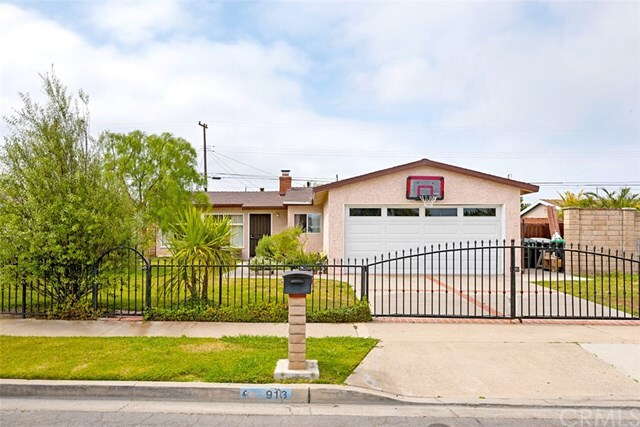 Property Photo: 913 Joann Street CA 92627