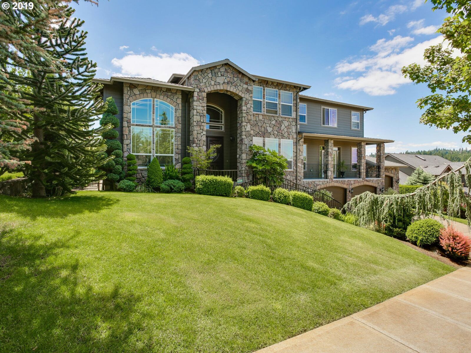 Property Photo:  13586 SE Portland View Pl  OR 97086 