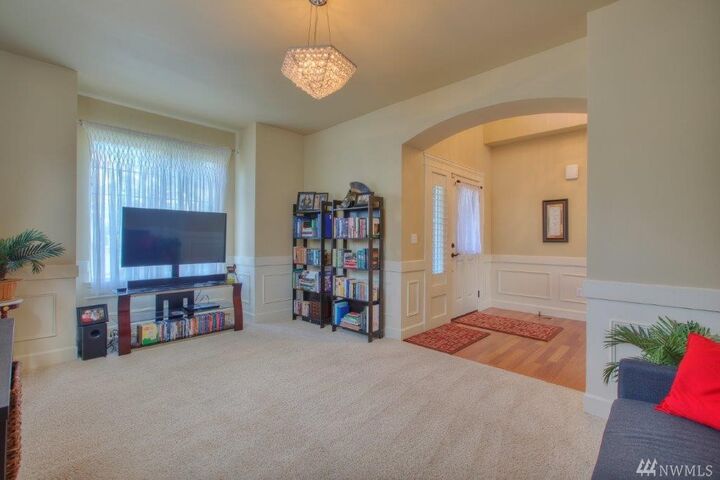Property Photo: 27206 103rd Place SE WA 98030