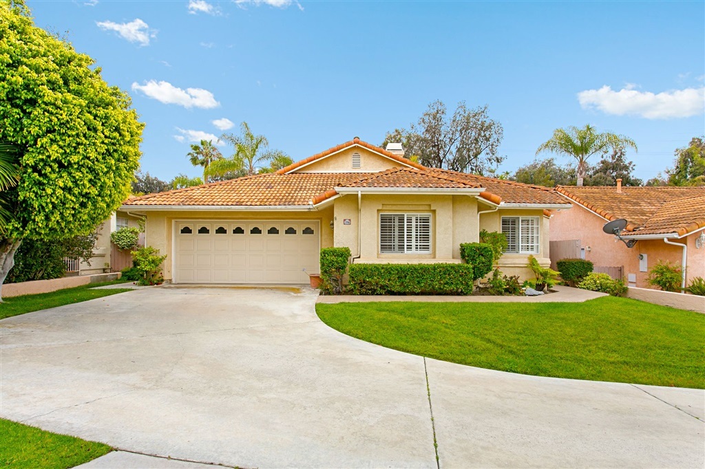 Property Photo:  2196 Castilla Way  CA 92056 