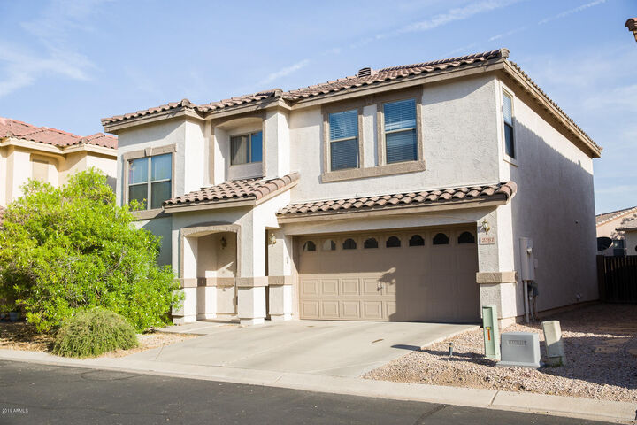 Property Photo:  2361 E 35th Avenue  AZ 85119 