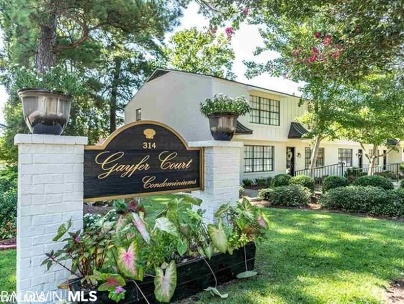 Property Photo:  314 Gayfer Court 17  AL 36532 