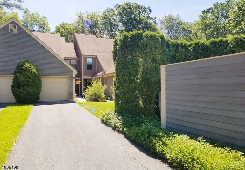 Property Photo:  6 New Bedford Rd  NJ 07480