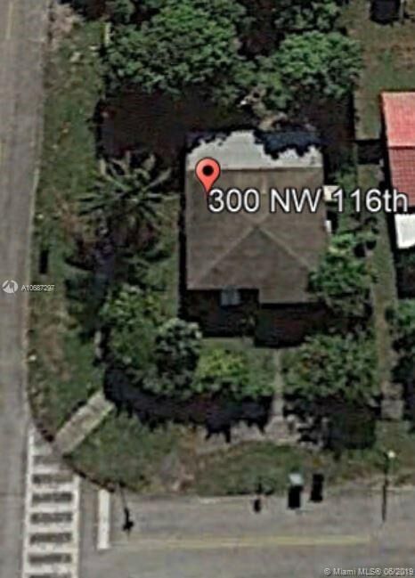 Property Photo: 300 NW 116th St FL 33168