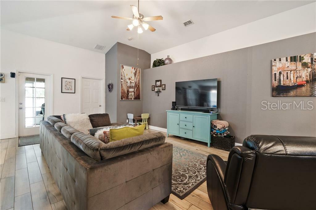 Property Photo: 11141 Irish Moss Avenue FL 33569