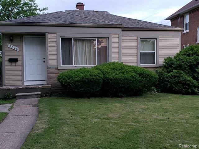 Property Photo:  17628 Hanna Street  MI 48122 