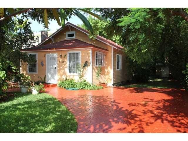 Property Photo: 3169 New York St FL 33133