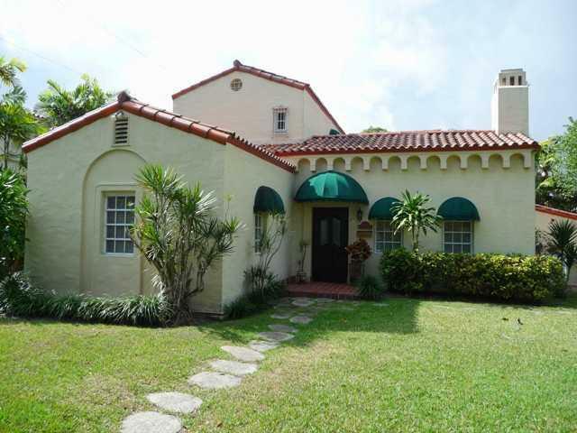 Property Photo:  5500 Alhambra Cr  FL 33146 