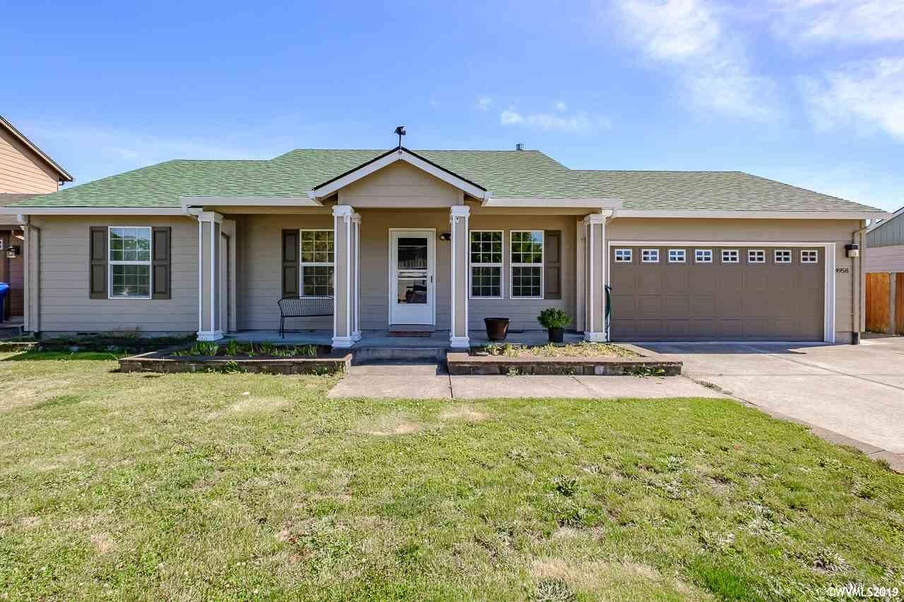 Property Photo:  4958  Fontana St SE  OR 97317 