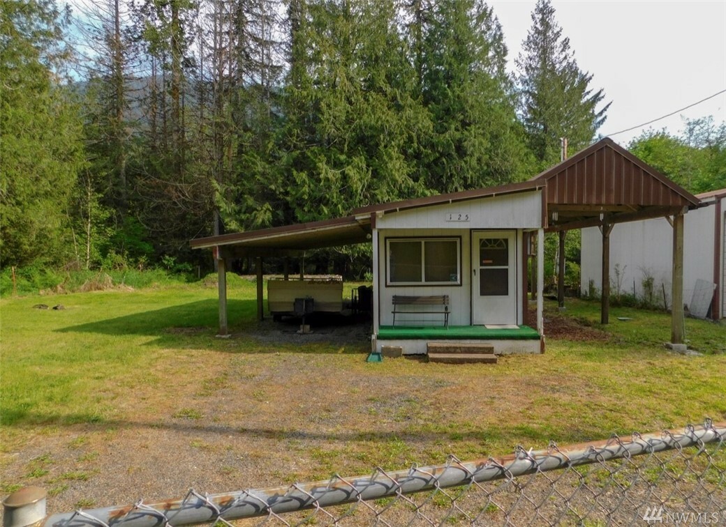 Property Photo:  129 Osborn Rd  WA 98304 