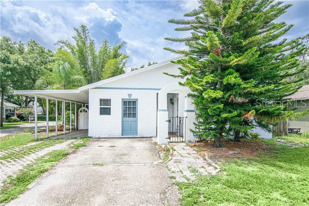 Property Photo:  2902 W Wallace Avenue  FL 33611 