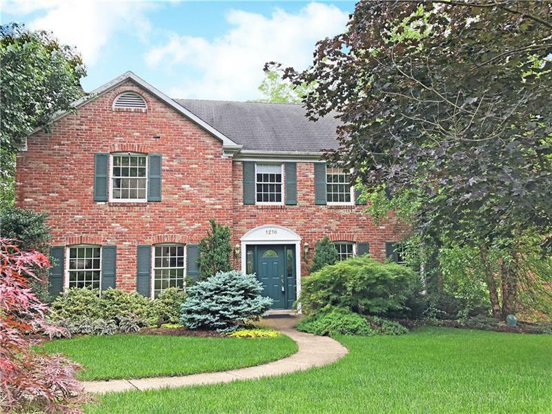 Property Photo:  1216 Airedale Drive  PA 15102 