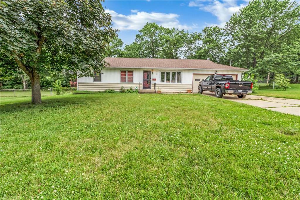 Property Photo:  8700 Glenwood Avenue  MO 64138 