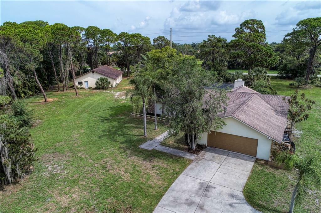 Property Photo:  94 Longbow Trail  FL 34229 