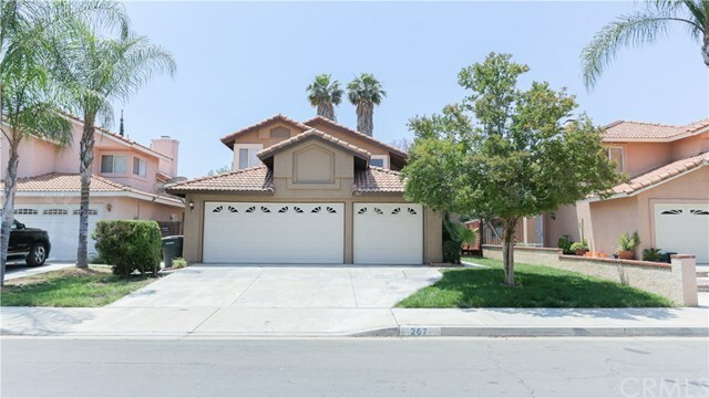 Property Photo:  267 Clear Lake Street  CA 92571 