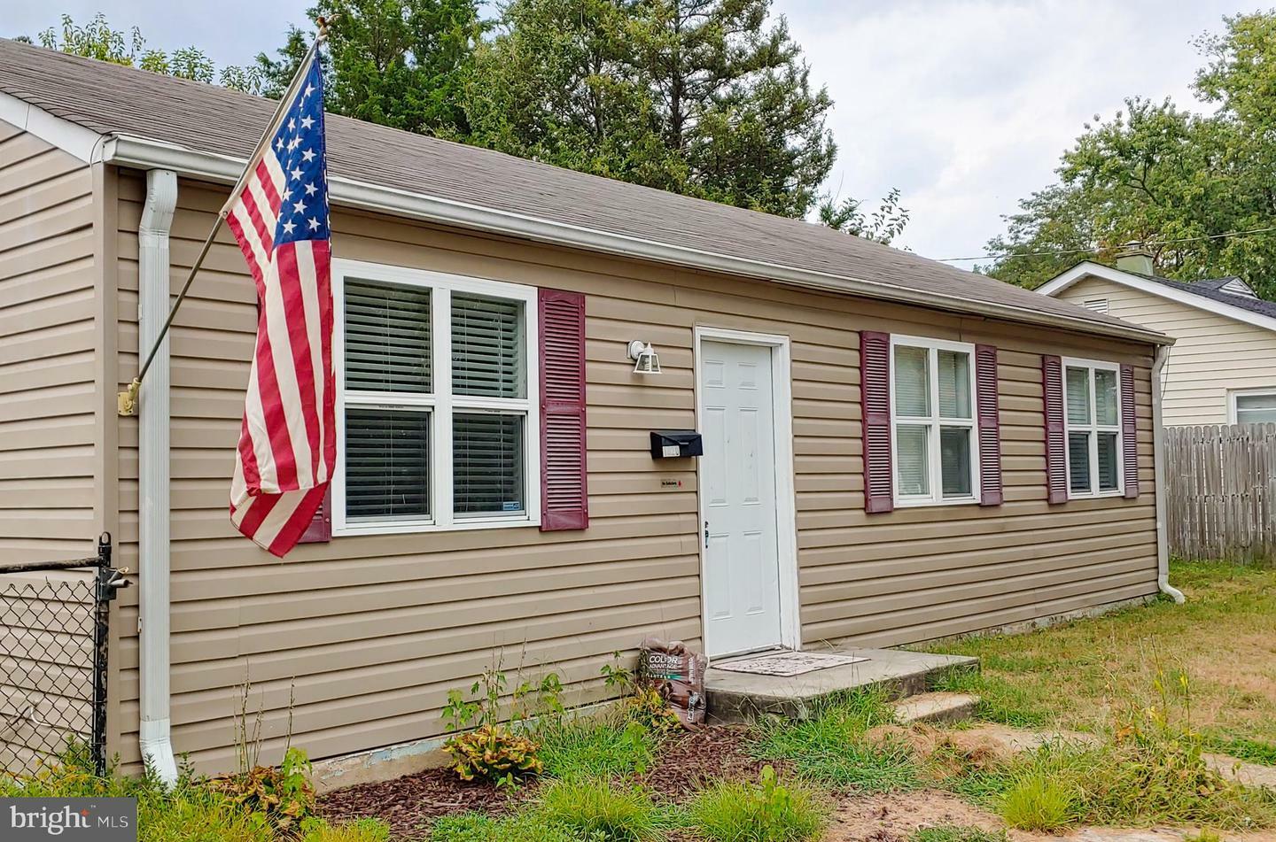 Property Photo:  1920 Norman Road  MD 21060 