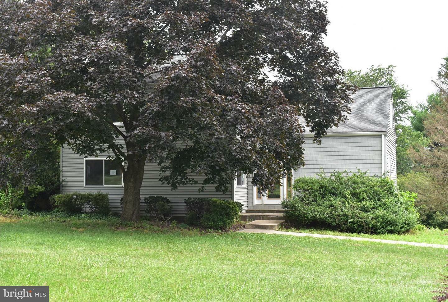 Property Photo:  103 Leonards Lane  PA 19460 