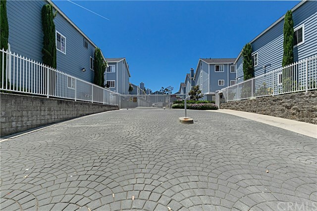 Property Photo:  26105 Frampton Avenue C  CA 90710 