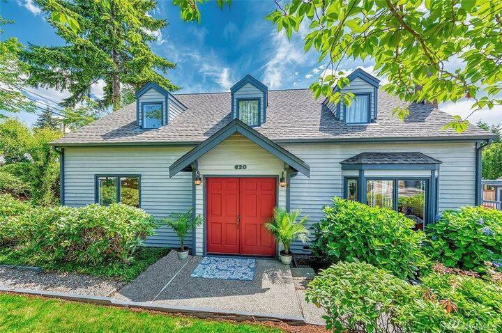 620 2nd St  Kirkland WA 98033 photo