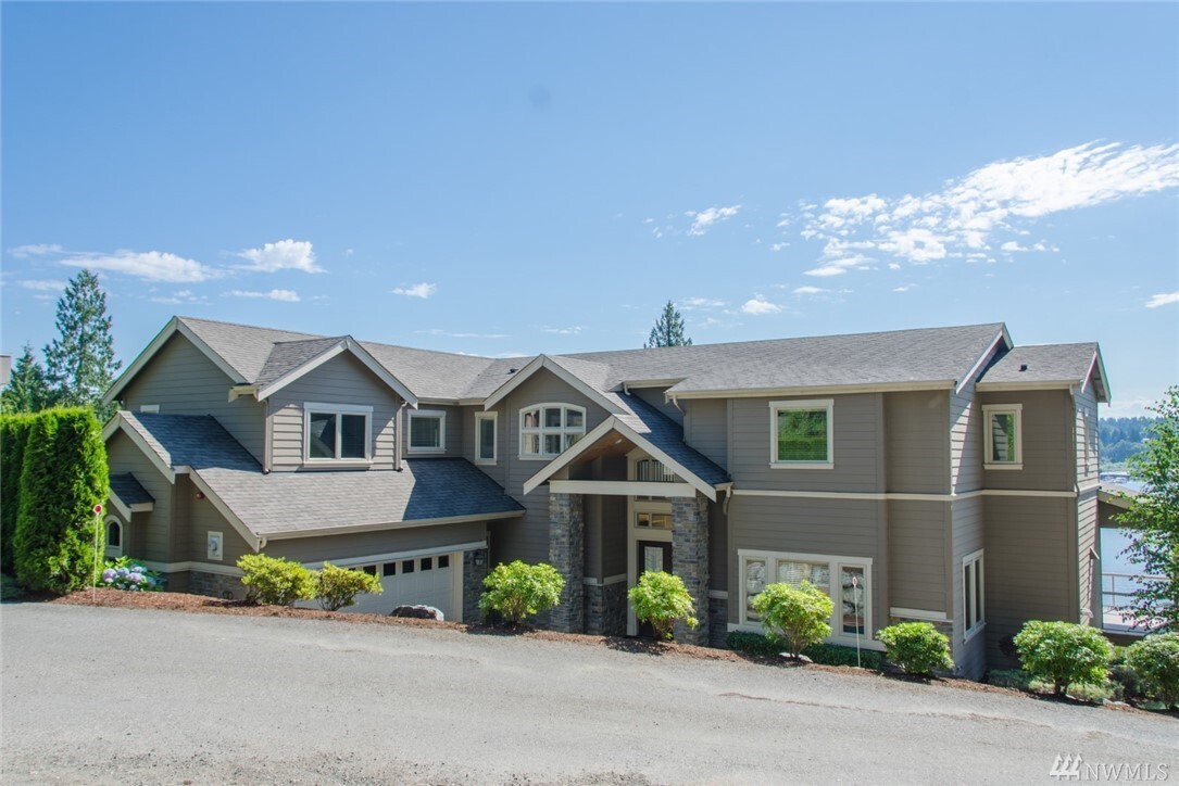 9976 SE 38th St  Mercer Island WA 98040 photo