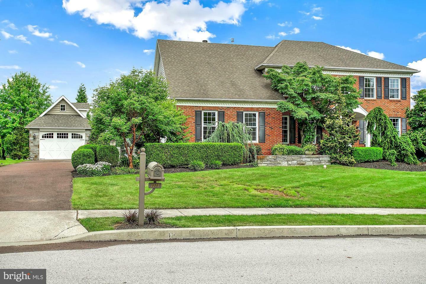 Property Photo: 1213 Sugarberry Lane PA 19426