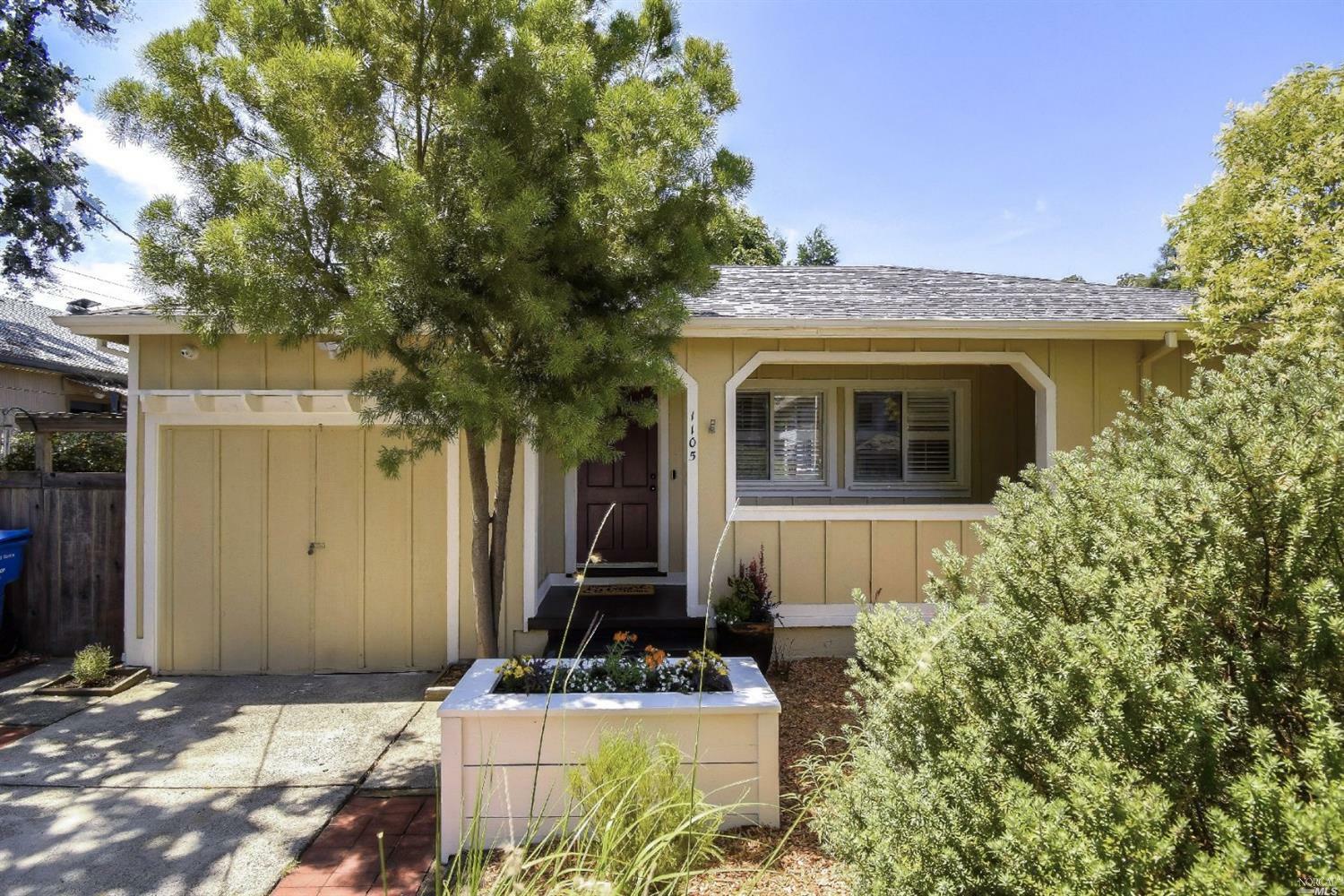 Property Photo:  1105 4th Street  CA 94945 