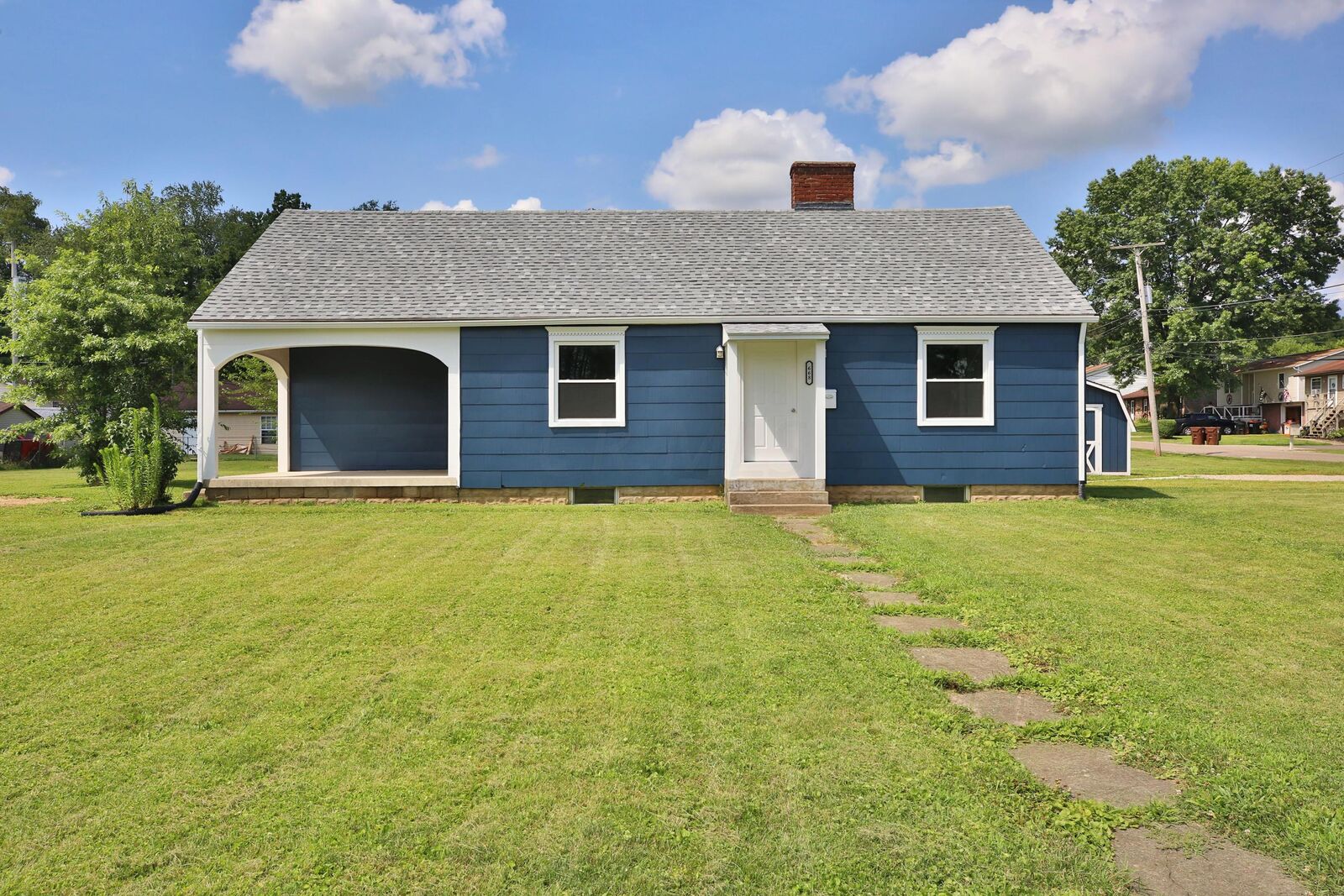 Property Photo:  668 Garfield Avenue  OH 43055 