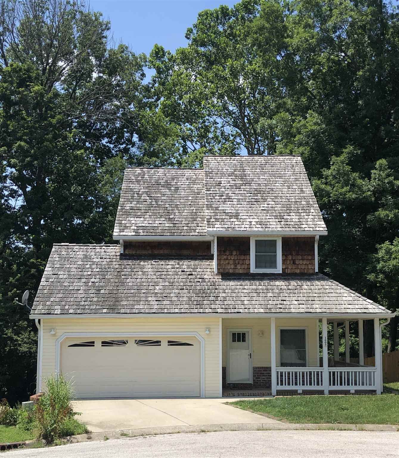 Property Photo: 1605 E Durham Court IN 47401