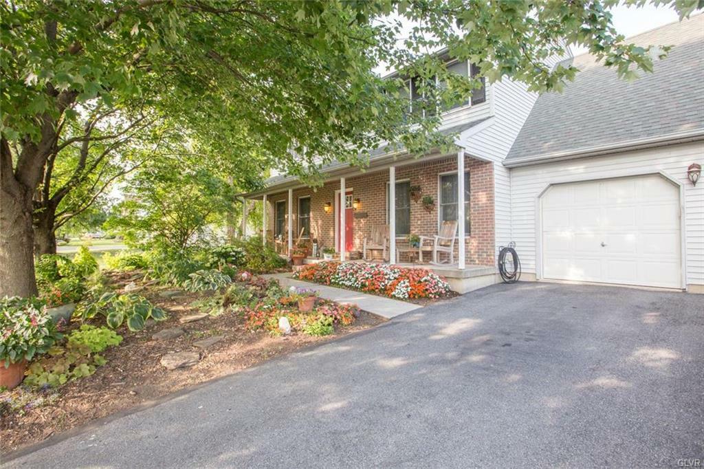 Property Photo:  244 Longwood Drive  PA 18020 