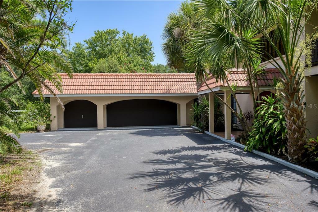 Property Photo:  9510 36th Avenue E  FL 34221 