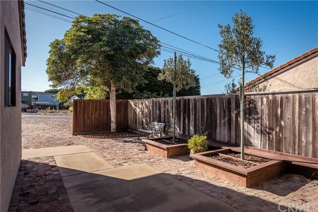 Property Photo:  1246 15th Street  CA 93402 