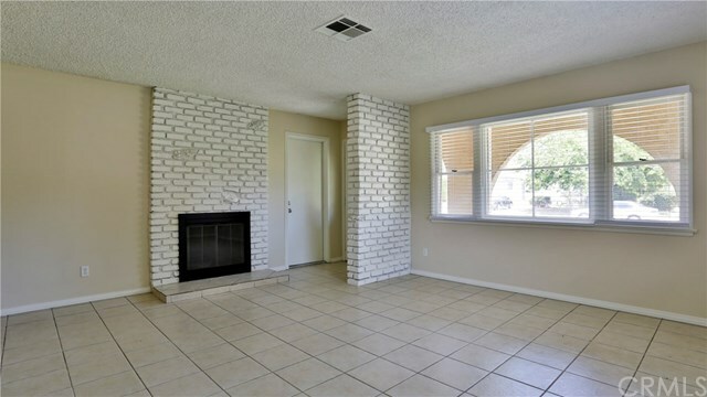 Property Photo:  2724 N Stoddard Avenue  CA 92405 