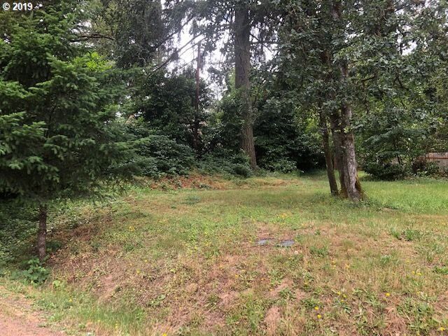 Property Photo: Riverview Ave OR 97401