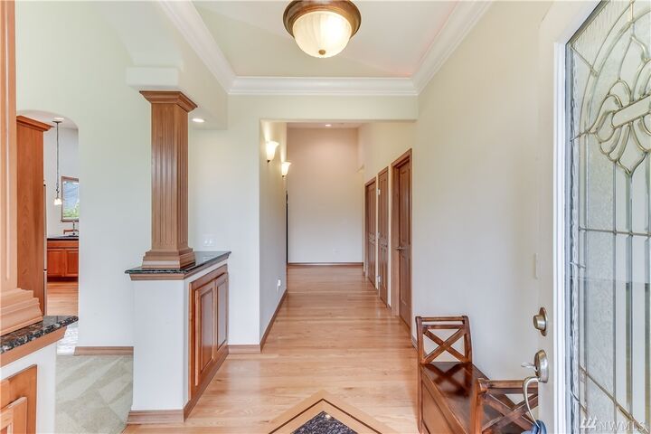 Property Photo: 20613 39th Ave SE WA 98021