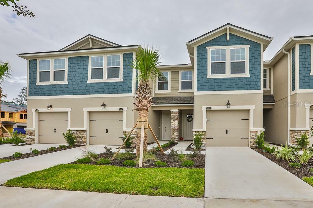 Property Photo:  11522 Cambium Crown Drive 380/P  FL 33569 