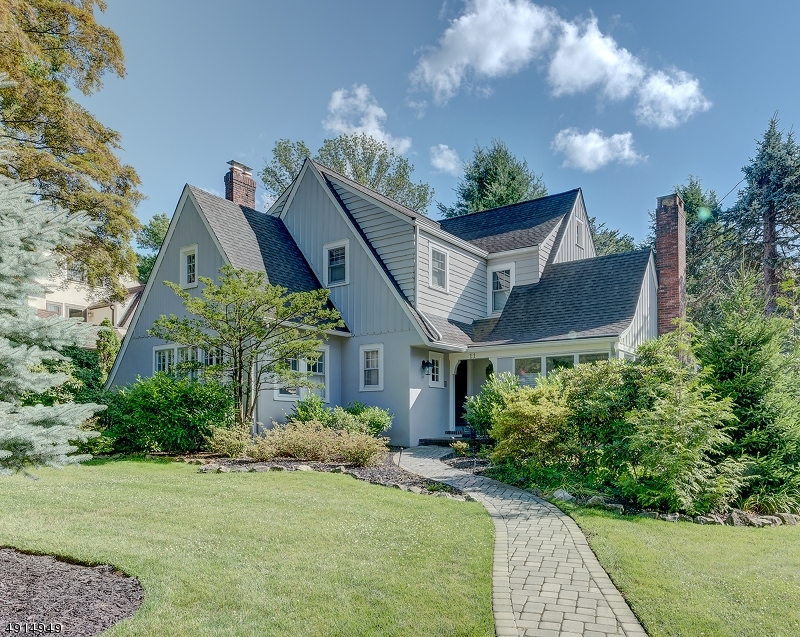 11 Randolph Pl  Verona Twp. NJ 07044 photo
