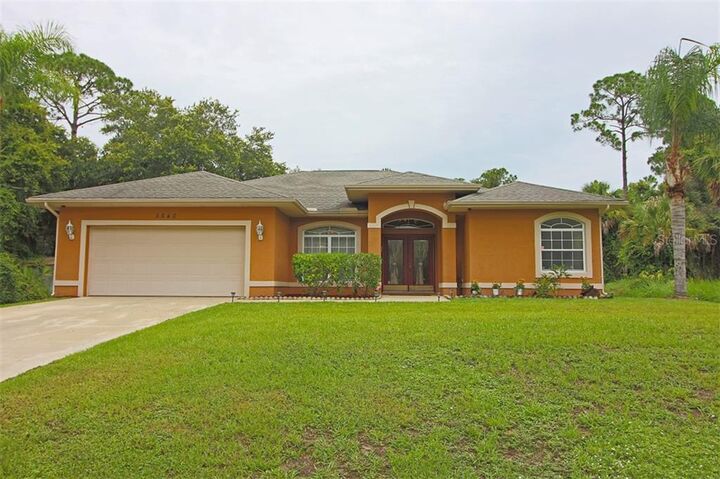 Property Photo:  5540 Allamanda Avenue  FL 34288 
