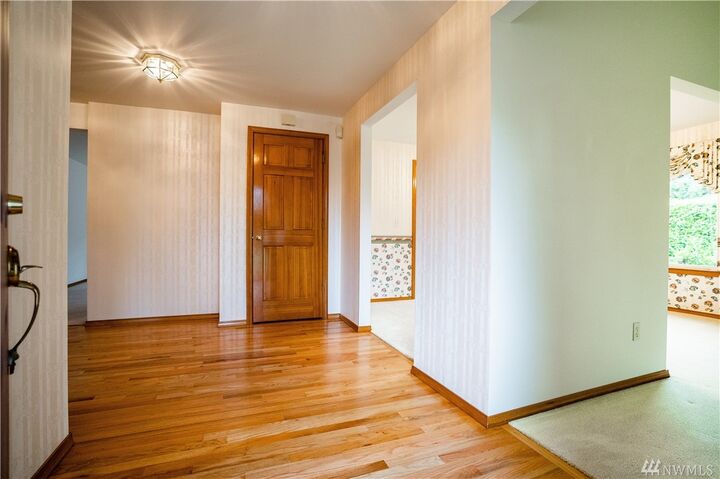 Property Photo:  2511 Cedar Park Lp SE  WA 98501 