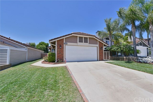 Property Photo:  5615 Via Del Coyote  CA 92887 