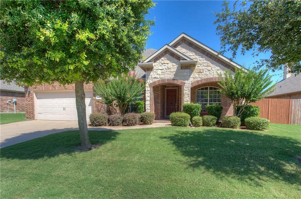 Property Photo:  4505 Karen Drive  TX 76063 