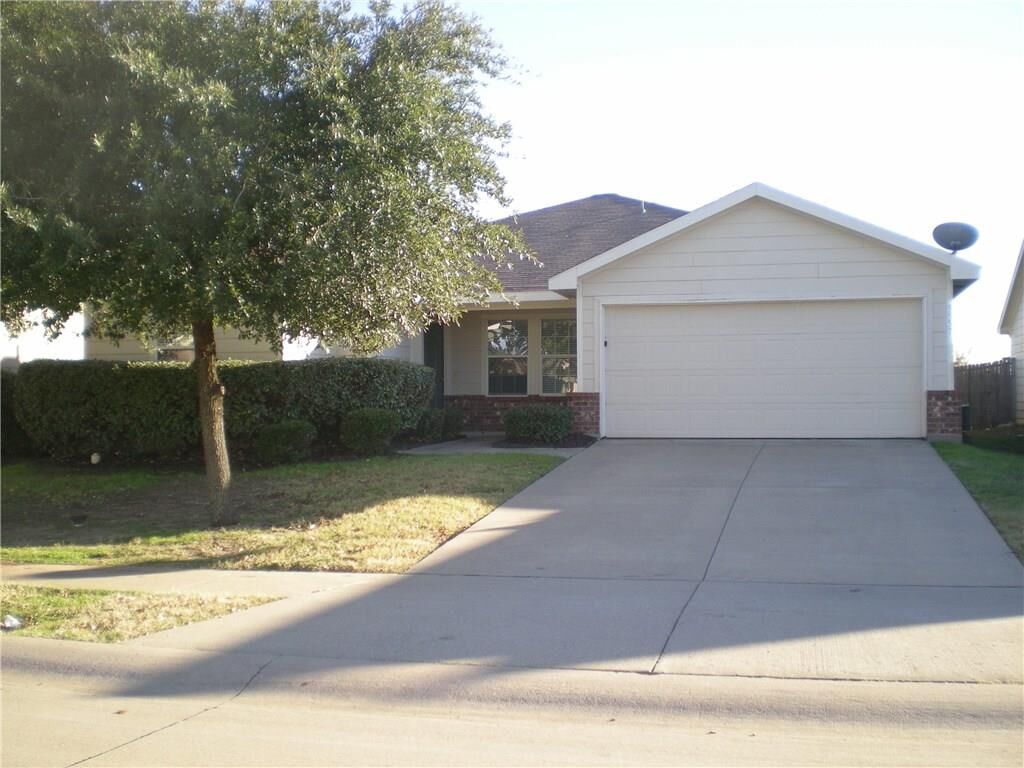 Property Photo:  9957 George Washington Drive  TX 75072 